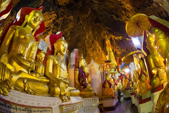 ミャンマーでおすすめの観光地はピンダヤ洞窟寺院
