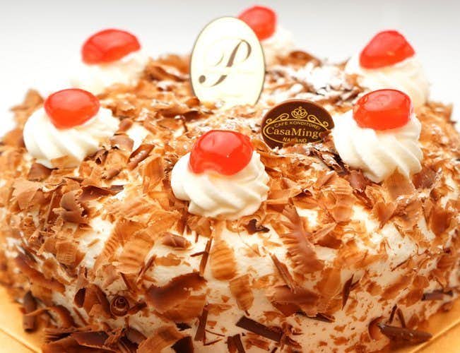 2018年人気のクリスマスケーキはカサミンゴーのキルシュトルテ