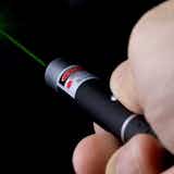 レーザーポインターのおすすめ15選。プレゼンを成功に導く人気機種とは