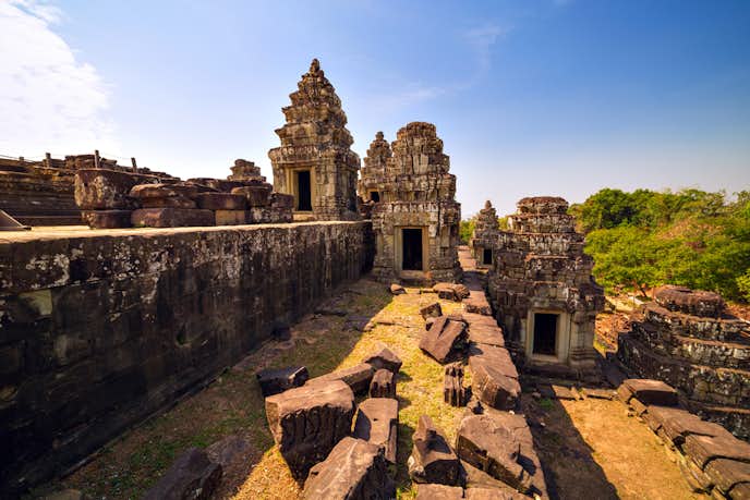 カンボジアでおすすめの観光地はプノン・バケン