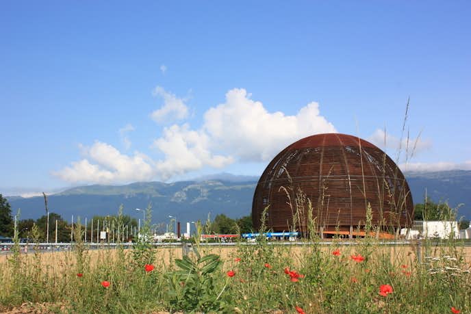 スイスでおすすめの観光地は欧州原子核研究機関（セルン）