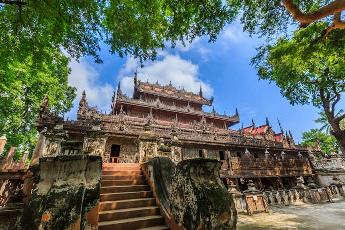 ミャンマーでおすすめの観光地はシュエナンド―僧院