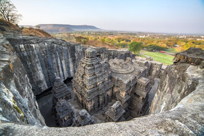 インドでおすすめの観光地はエローラ石窟群