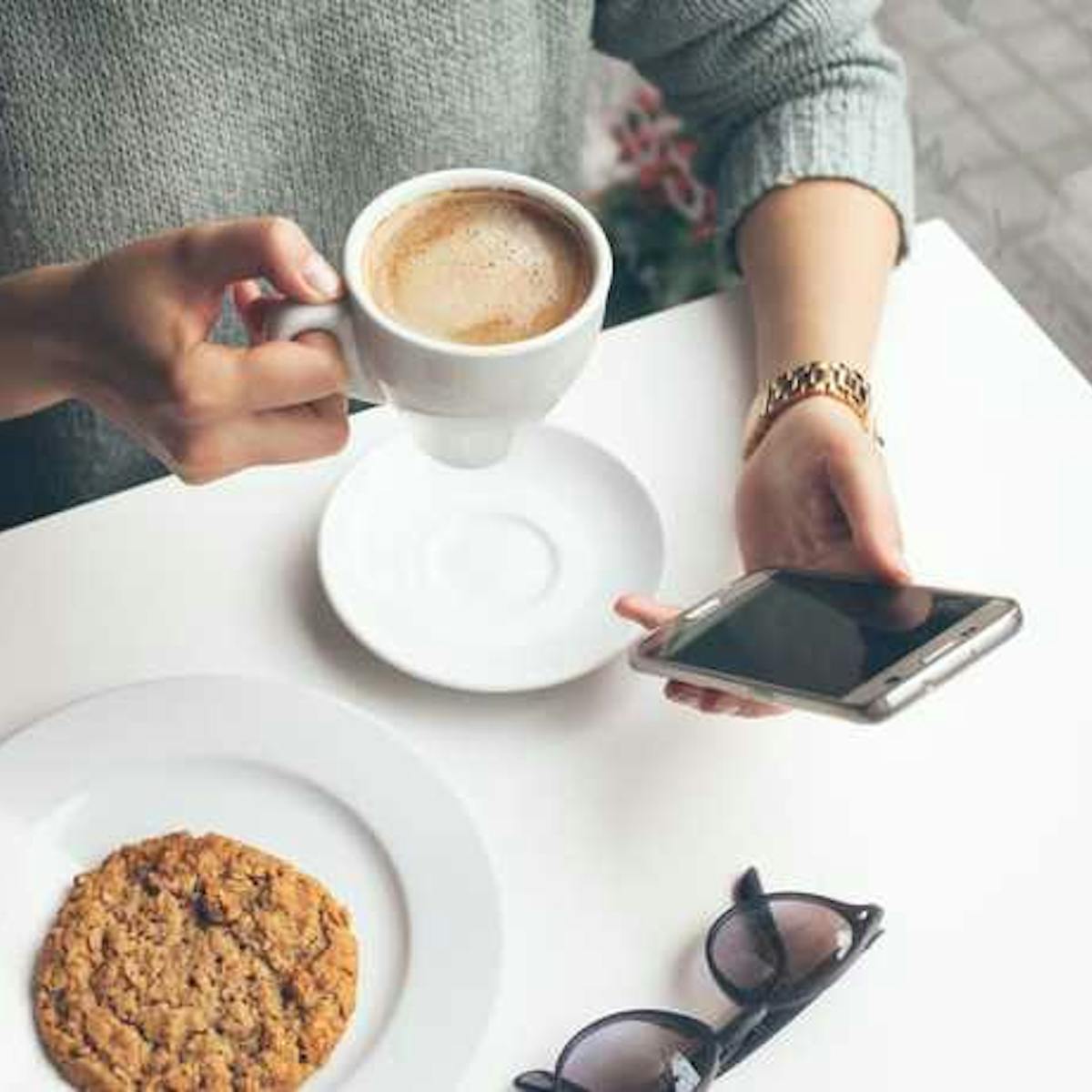 六本木カフェのおすすめ15選 おしゃれ隠れ家スポットで至極のひと時を Smartlog 六本木カフェのおすすめ15選 おしゃれ隠れ家スポットで至極のひと時を Smartlog