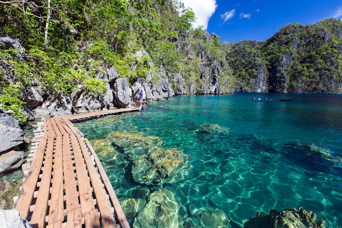 フィリピンでおすすめの観光地はコロン島