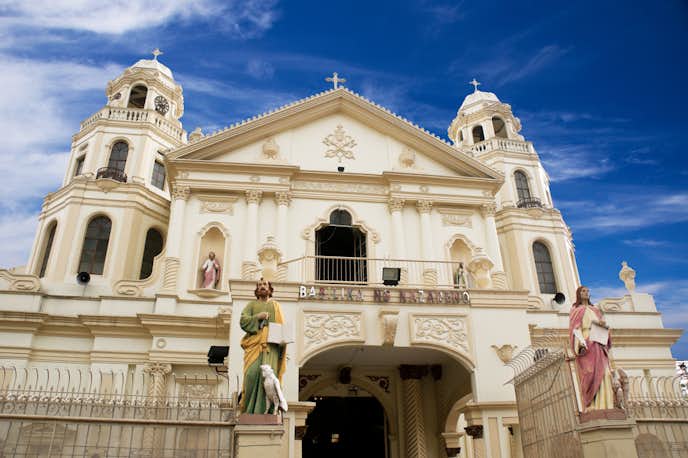 マニラでおすすめの観光地はキアポ教会