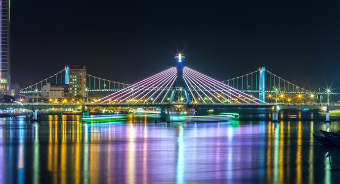 ダナンでおすすめの観光地はハン川橋