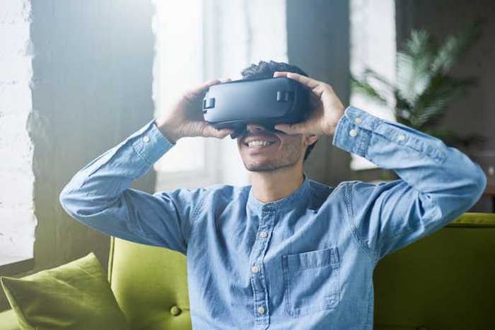 眼鏡の人におすすめのvrゴーグル15選 メガネなしでも使える人気機種とは Smartlog