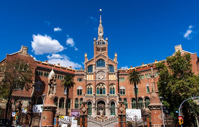 バルセロナでおすすめの観光地はサンパウ病院