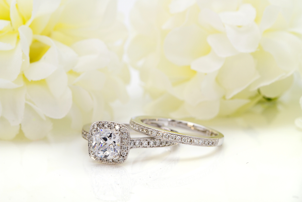 横浜】彼女が絶対に喜ぶ！婚約指輪のおすすめブランドを厳選 | Smartlog