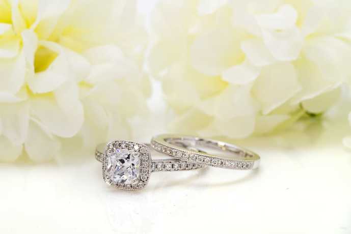 【横浜】彼女が絶対に喜ぶ！婚約指輪...