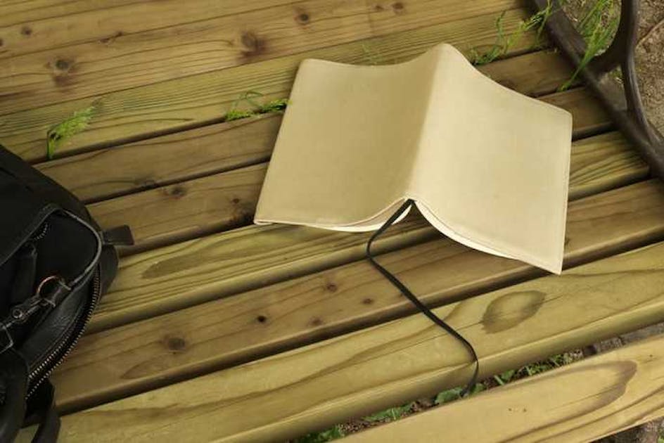 おしゃれなブックカバーのおすすめ13選 安い 使いやすい一個とは Smartlog