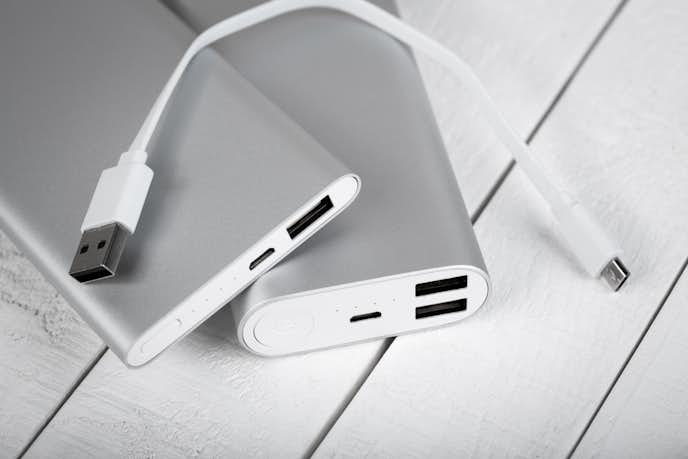 21最新 おすすめのモバイルバッテリー総特集 コスパ最強の大容量で軽量な充電器とは Smartlog 21最新 おすすめのモバイルバッテリー総特集 コスパ最強の大容量で軽量な充電器とは Smartlog