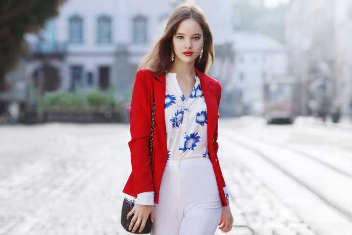 【女性】婚活パーティーの服装コーデ...