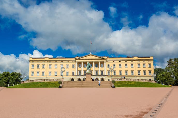 ノルウェーでおすすめの観光地はノルウェー王宮