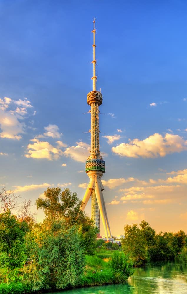 ウズベキスタンでおすすめの観光地はタシュケント・タワー