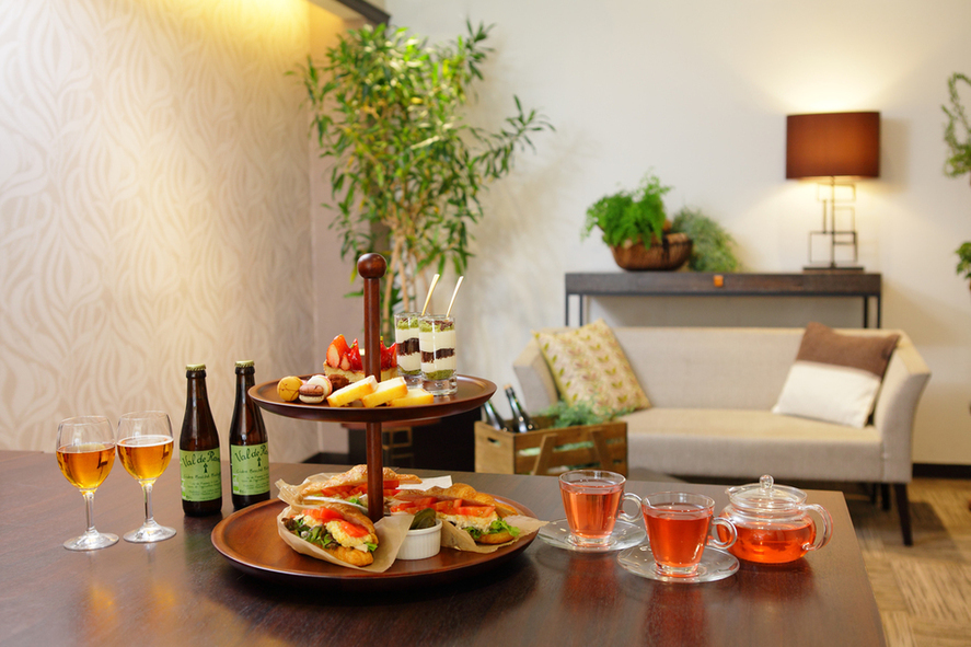 池袋 カフェ ゆっくり ソファ 朝 faivsent