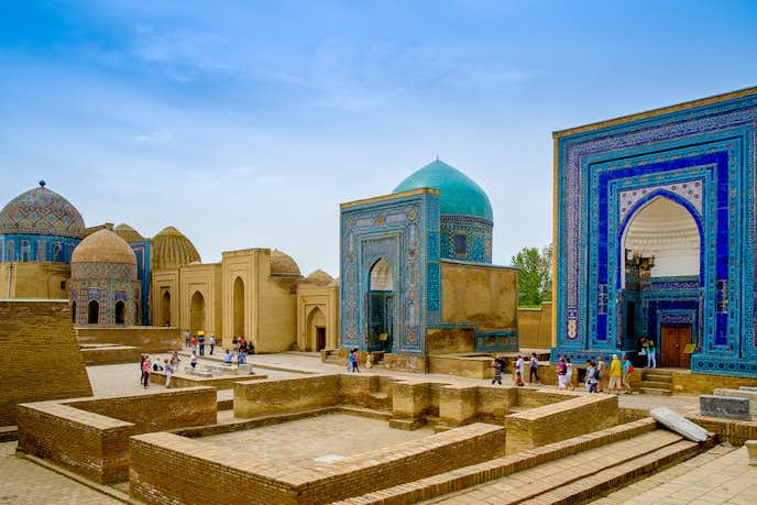 ウズベキスタンでおすすめの観光地はシャーヒ・ズィンダ廟