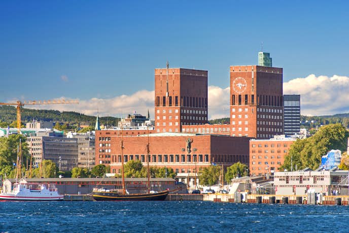ノルウェーでおすすめの観光地はオスロ市庁舎