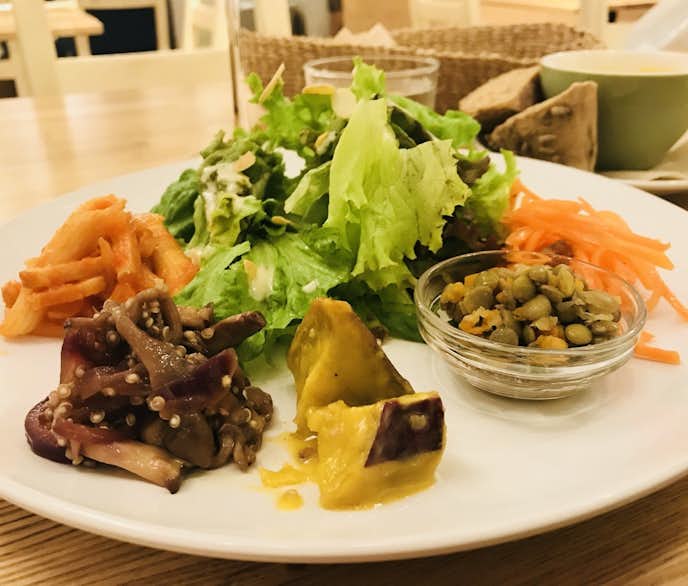 自由が丘の人気おしゃれカフェ16選 安いのに美味しいランチのお店まで大公開 Smartlog 自由が丘の人気おしゃれカフェ16選 安いのに美味しいランチのお店まで大公開 Smartlog