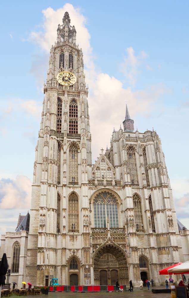 ベルギーでおすすめの観光地はノートルダム大聖堂