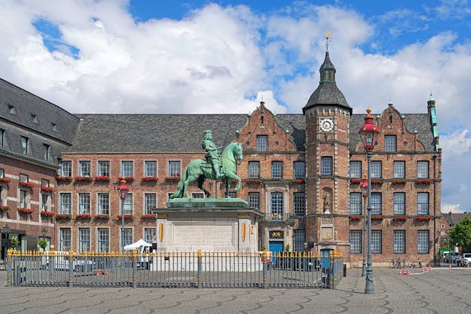 デュッセルドルフでおすすめの観光地は市庁舎