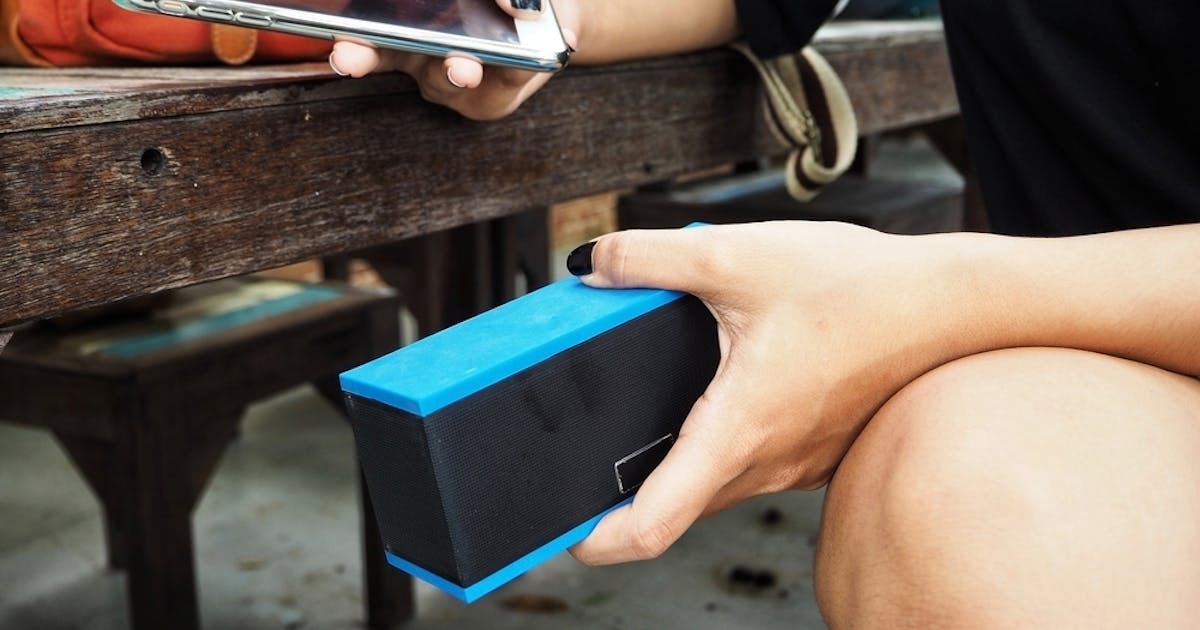 Iphone用スピーカーのおすすめ13選 安い 高音質な一台とは Smartlog Iphone用スピーカーのおすすめ13選 安い 高音質な一台とは Smartlog