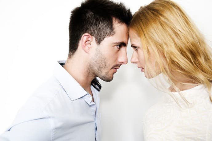 彼女と喧嘩した時に仲直りする方法とは 恋人への謝り方を紹介 Smartlog