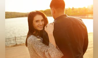 “あげまん女性”の特徴9選。男性の...