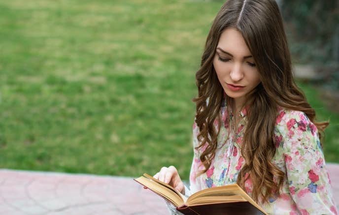 片思い女性が気になる人や好きな人にアピールする方法12個 Smartlog 片思い女性が気になる人や好きな人にアピールする方法12個 Smartlog