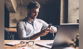 目を合わせない男女の8つの心理 興味がないor好意を確認する方法とは Smartlog 目を合わせない男女の8つの心理 興味がないor好意を確認する方法とは Smartlog