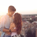 【ガチ恋愛】男性が本気で好きな人や彼女にと...