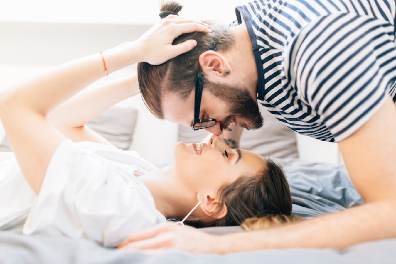 女たらしな男ってモテる かっこいいけど彼氏にしたくない男性の特徴を解説 Smartlog 女たらしな男ってモテる かっこいいけど彼氏にしたくない男性の特徴を解説 Smartlog