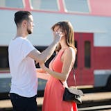 「遠距離恋愛」がうまくいく“コツ”とは?男...
