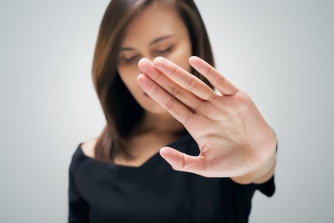 女性が 生理的に無理な人だ と感じる男の特徴とは Smartlog 女性が 生理的に無理な人だ と感じる男の特徴とは Smartlog