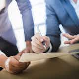 "取り急ぎ"の意味/使い方とは?類語&目上への例文集|ビジネス敬語ガイド