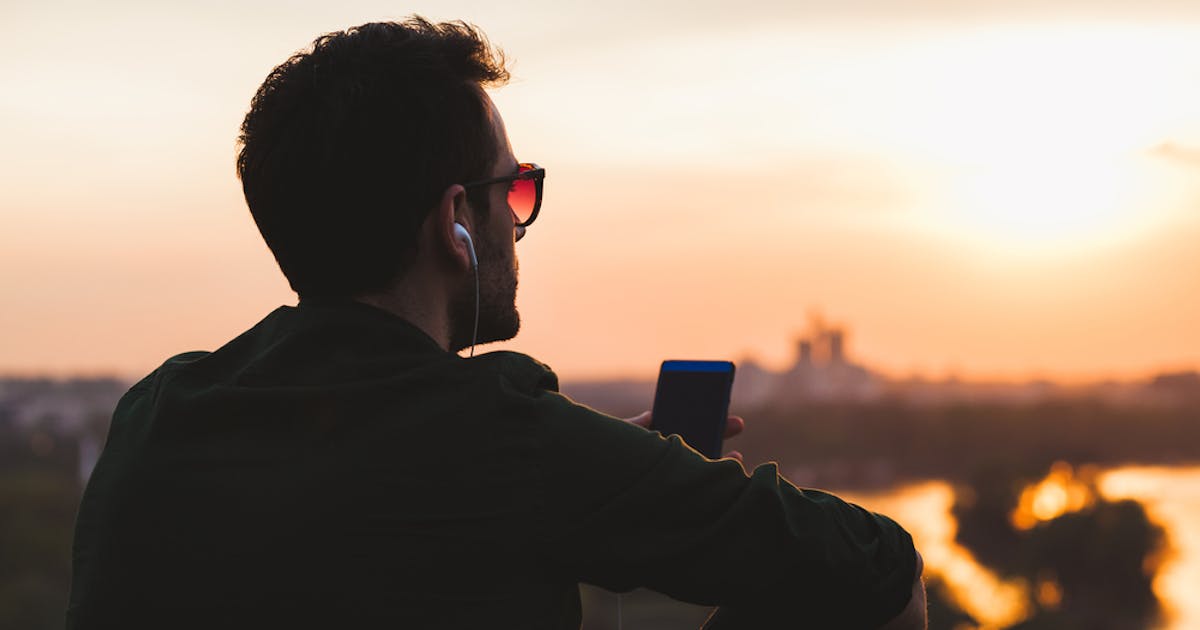 恋愛に消極的な 奥手男子 の特徴 心理とは 受け身な男性の脈ありサインを大公開 Smartlog 恋愛に消極的な 奥手男子 の特徴 心理とは 受け身な男性の脈ありサインを大公開 Smartlog