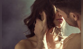 セクシーな女性の特徴や服装とは?上...
