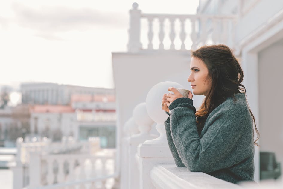 婚期を逃す女性の特徴とは 婚期の見極め方 逃した時の対処法まで紹介 Smartlog
