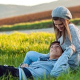彼女とスキンシップする時の彼氏の心理とは?...