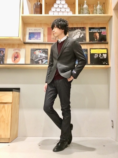 セットアップの 技あり コーデ集 おしゃれメンズの着こなしとは Smartlog