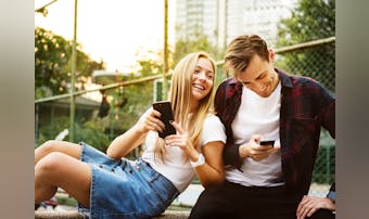 ”ずっと一緒にいたい”女性の特徴と...