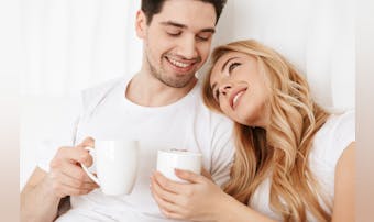 【男女別】甘え上手な人の特徴とは?...