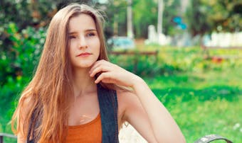 彼女が嫉妬する瞬間 女性心理を教えて 嫉妬しなくなる対応の正解まで大公開 Smartlog 彼女が嫉妬する瞬間 女性心理を教えて 嫉妬しなくなる対応の正解まで大公開 Smartlog