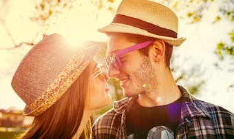 告白でプレゼントは重い 嬉しい 女性の本音と喜ばれる贈り物を紹介 Smartlog 告白でプレゼントは重い 嬉しい 女性の本音と喜ばれる贈り物を紹介 Smartlog