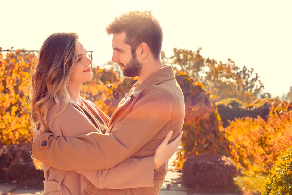 男女別 人を好きになる理由 きっかけとは 好きだと自覚する瞬間を大公開 Smartlog 男女別 人を好きになる理由 きっかけとは 好きだと自覚する瞬間を大公開 Smartlog