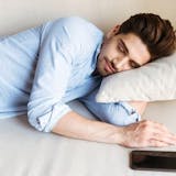 未読無視する男性心理。LINE未読スルーか...