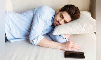 未読無視する男性心理。LINE未読...