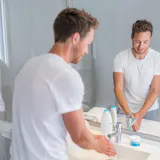 潔癖症な人の心理&特徴とは?チェック項目に...