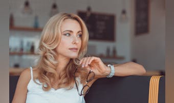 40代独身女性の特徴とは?リアルな...
